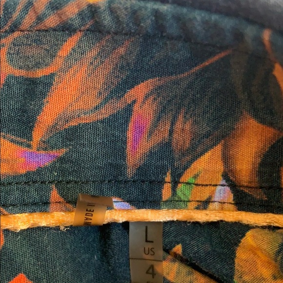 Grey Dress Shirt with Floral Interior Collar - Picture 6 of 7